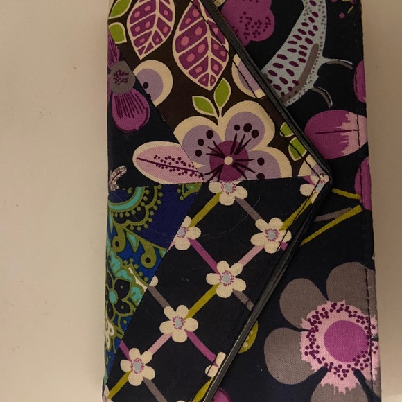 Vera Bradley Wallet - Picture 7 of 7